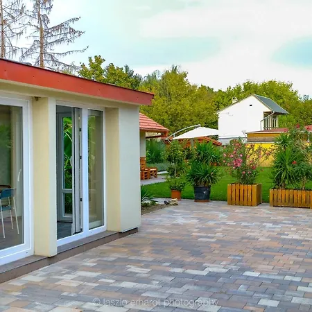 Ciprus Porta アパート