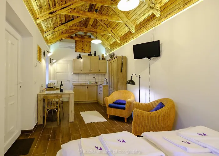 Ciprus Porta Balatonkenese