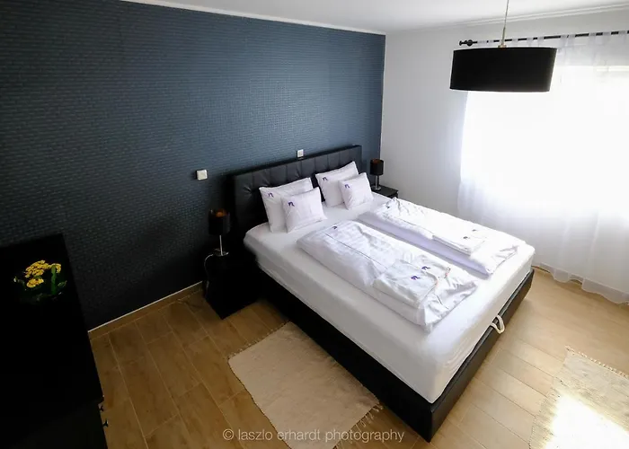 Ciprus Porta * Balatonkenese